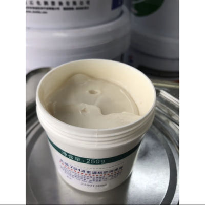 Buen precio 7014 Grasa para la aviación de alta temperatura -60°C-180°C Grasa para engranajes sinópicos Lubricantes sintéticos en línea